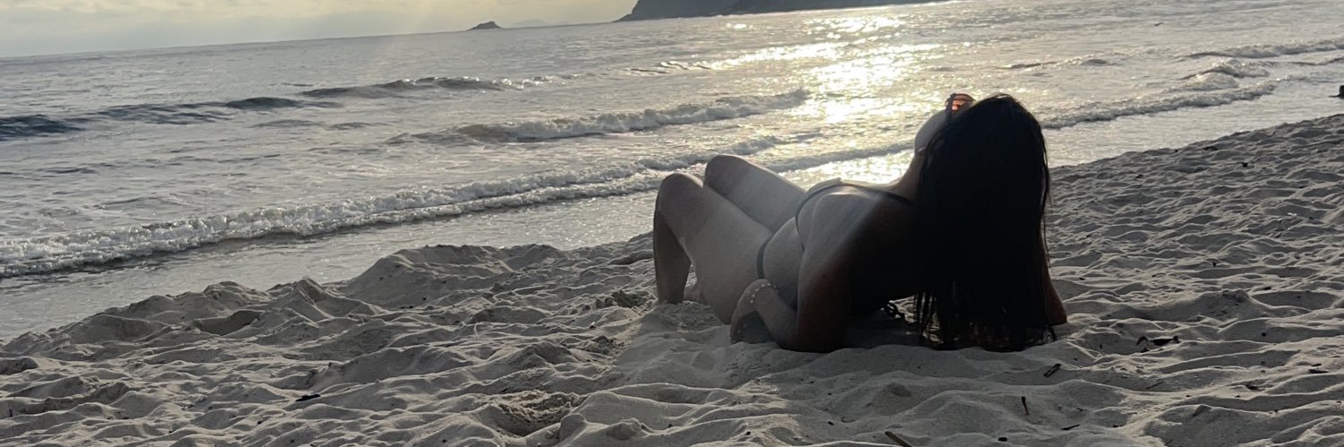 CassieliMarques's profile banner image