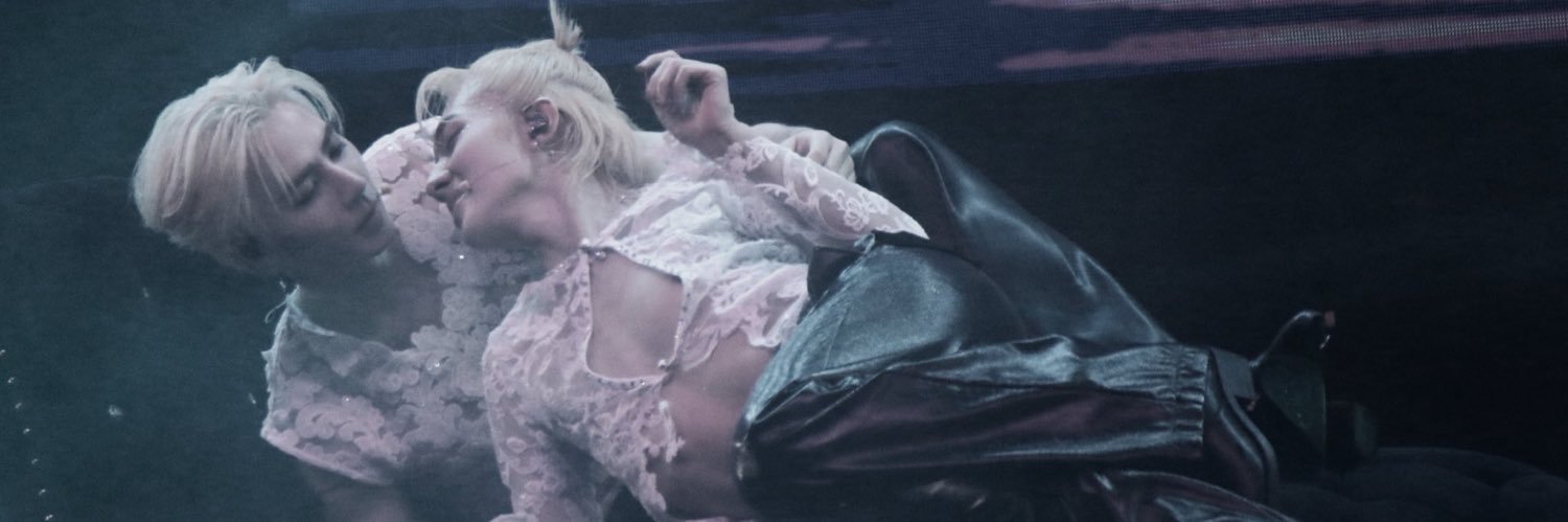 moji_kris's profile banner image