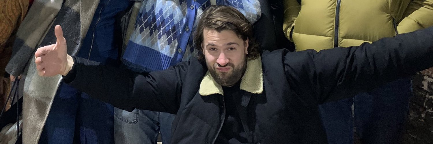 happilyfabs's profile banner image