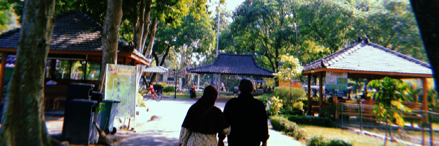 evaamaliaa's profile banner image