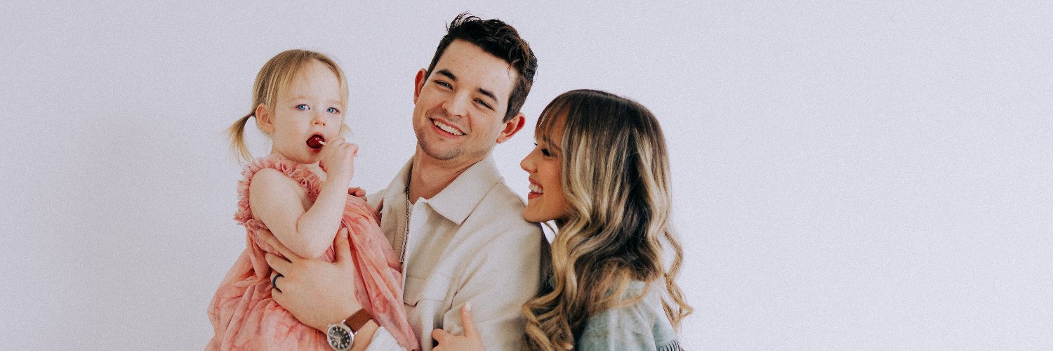 LaneyRene's profile banner image