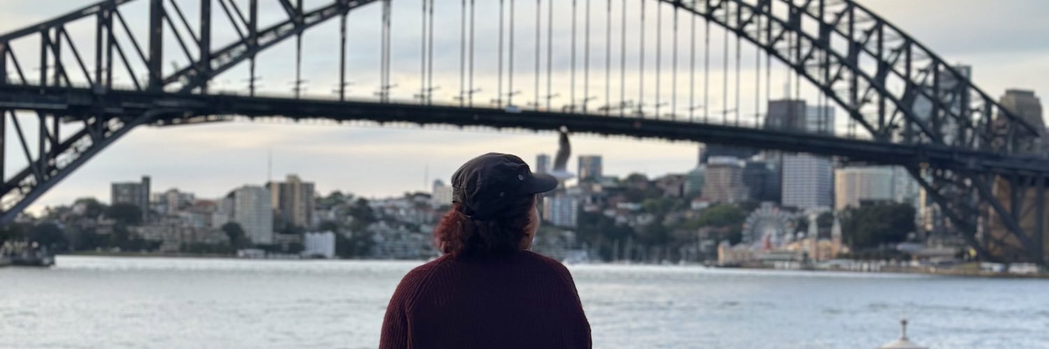 guillianevans's profile banner image