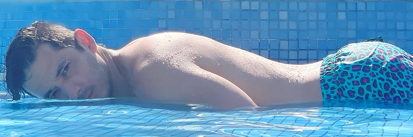 𝓁𝓊𝒾𝓈 𝒸𝒽𝒶𝓋𝑒𝓏 banner