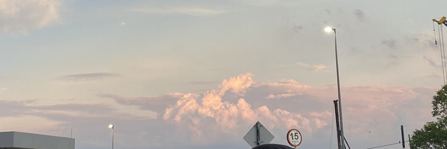 morethandee's profile banner image