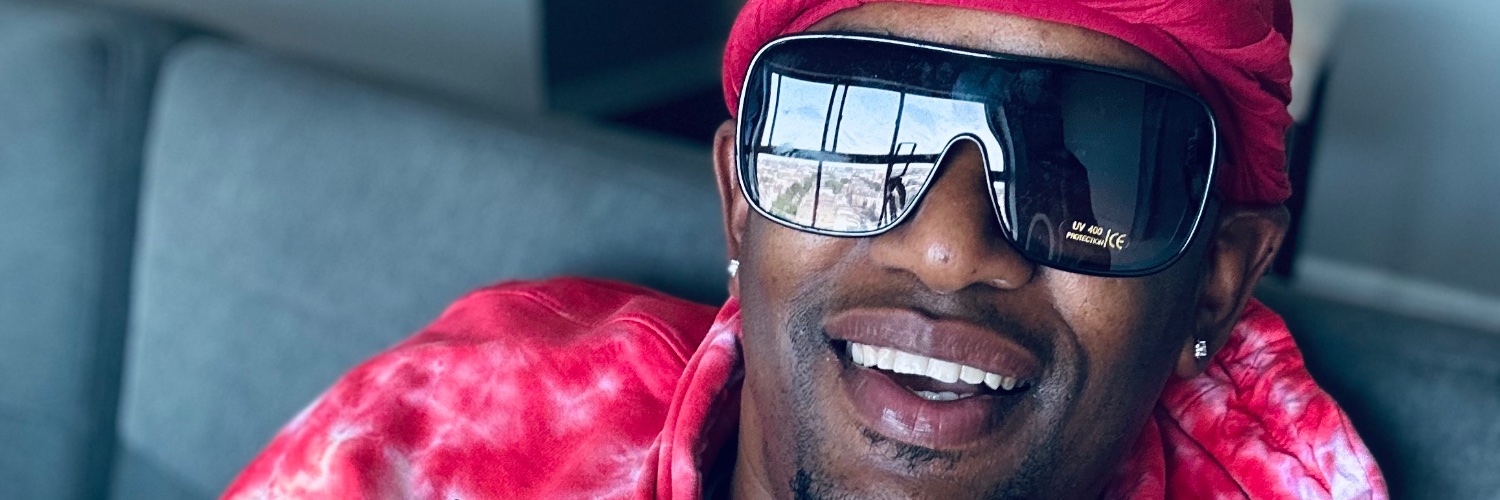 dontefain's profile banner image