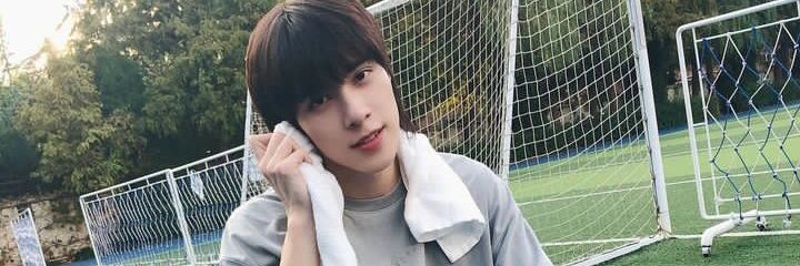 rapvnzle's profile banner image