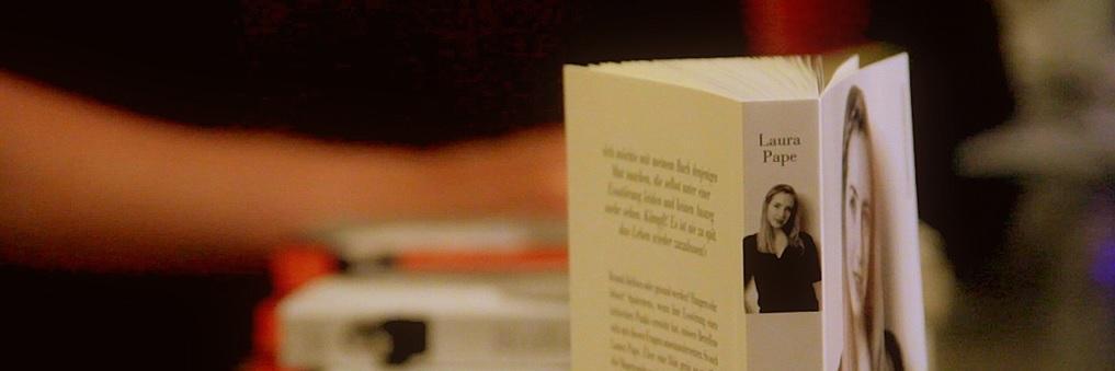 LauraPapeAutor's profile banner image