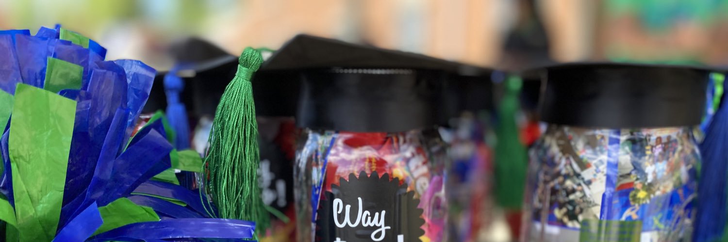 Belle Forest 📚💙💚 banner