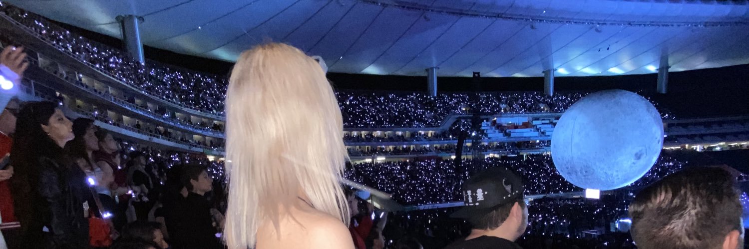 Ximena ⭐️ banner