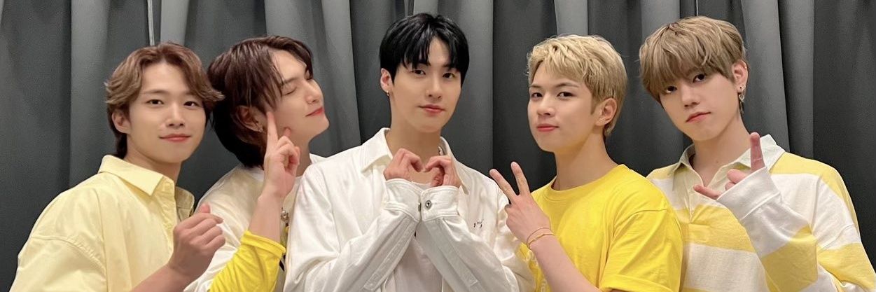 love_nflying's profile banner image