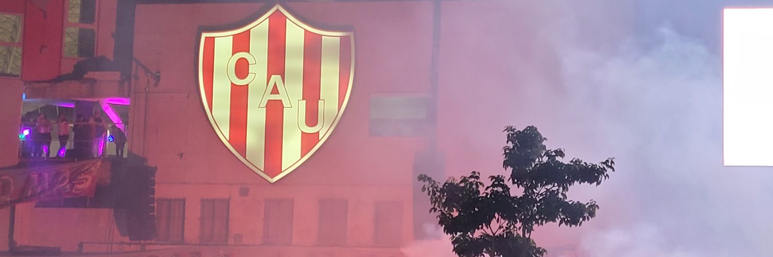 julipereyra__'s profile banner image