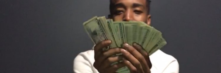 Wormgettin2it's profile banner image