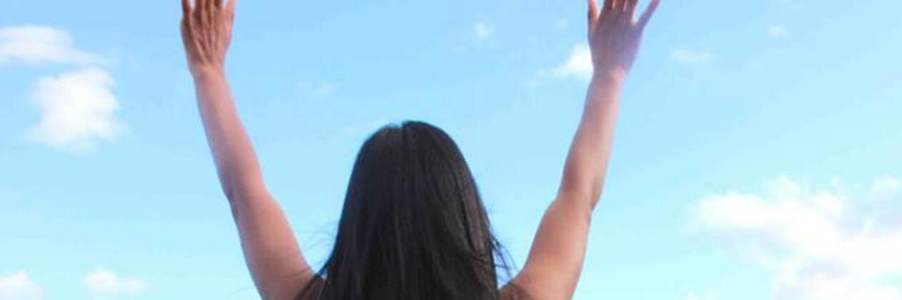 AnaHenrique_'s profile banner image