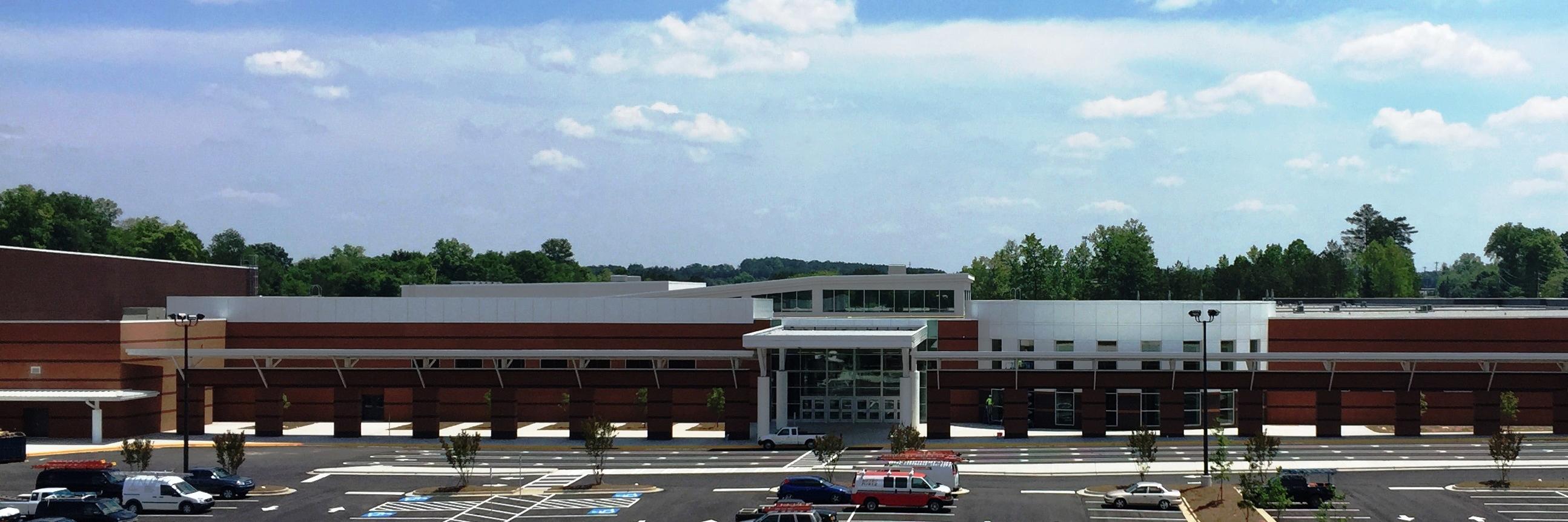 Discovery High School banner