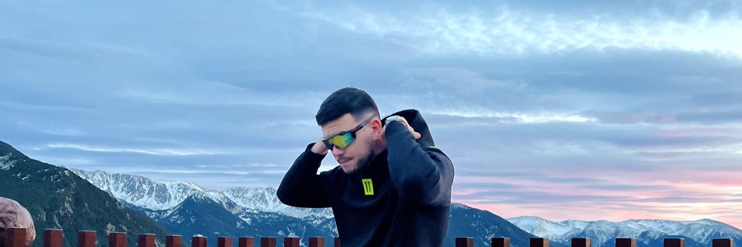 NovaEditor_'s profile banner image