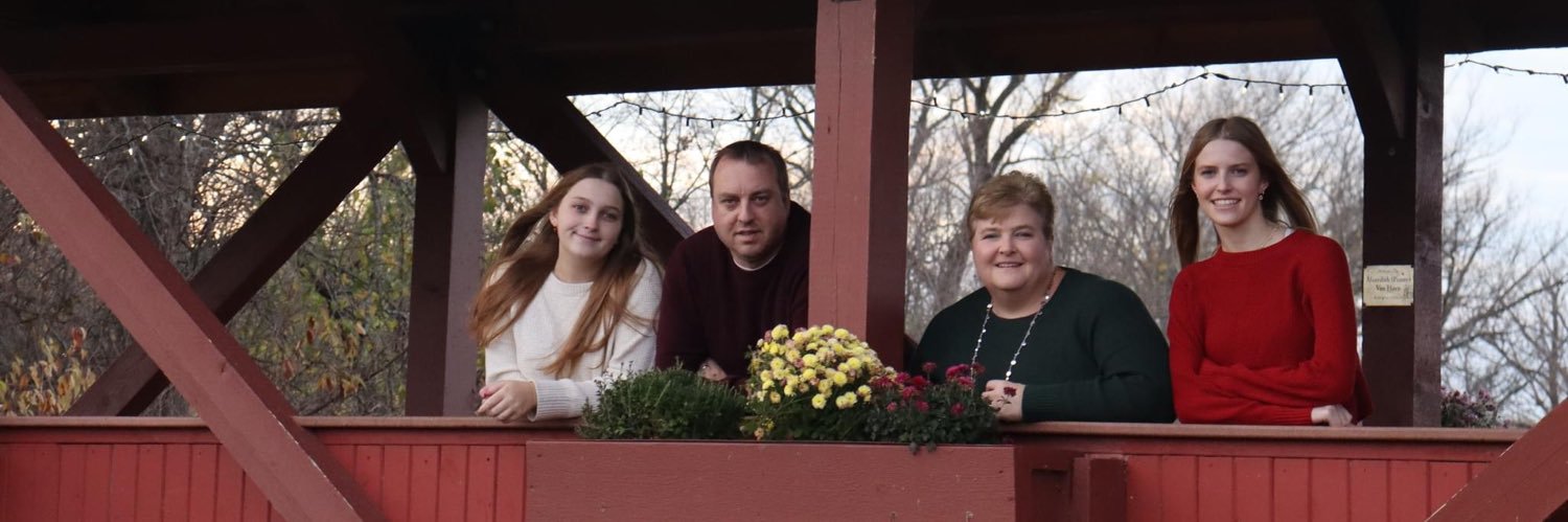 usherjen's profile banner image