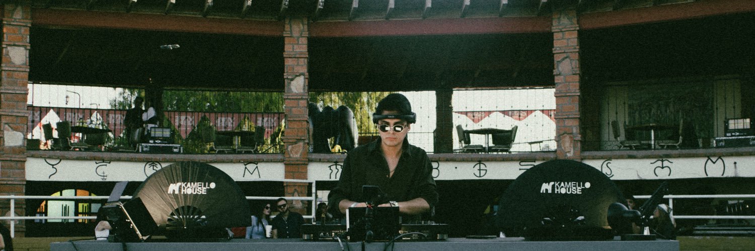 EmilianoTavarez's profile banner image