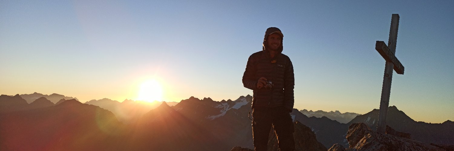 mjoech's profile banner image