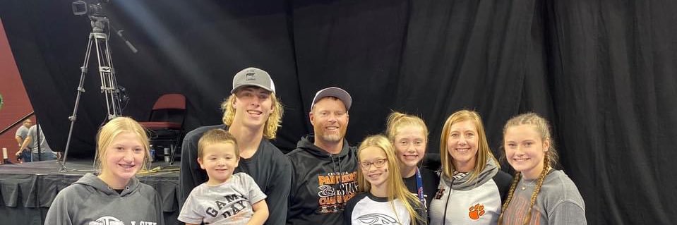 morgan kramer banner