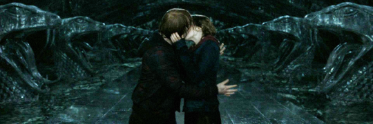 fandomtweetou's profile banner image