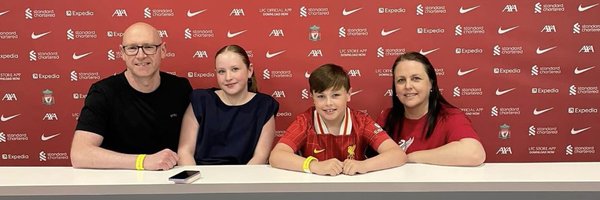 PeterSimmoYNWA Profile Banner