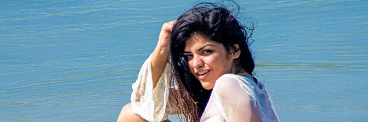himani_ar's profile banner image
