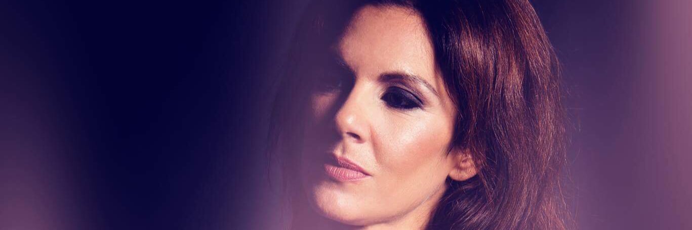DAVINA MOSS banner