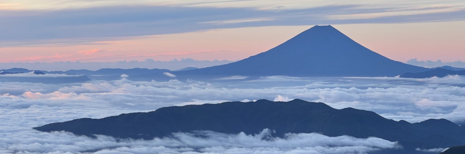 merumeru2424's profile banner image