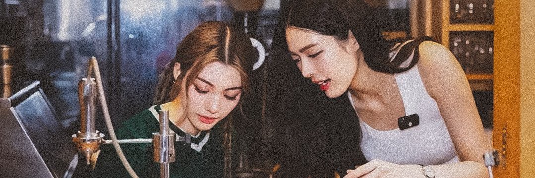 znong_z's profile banner image
