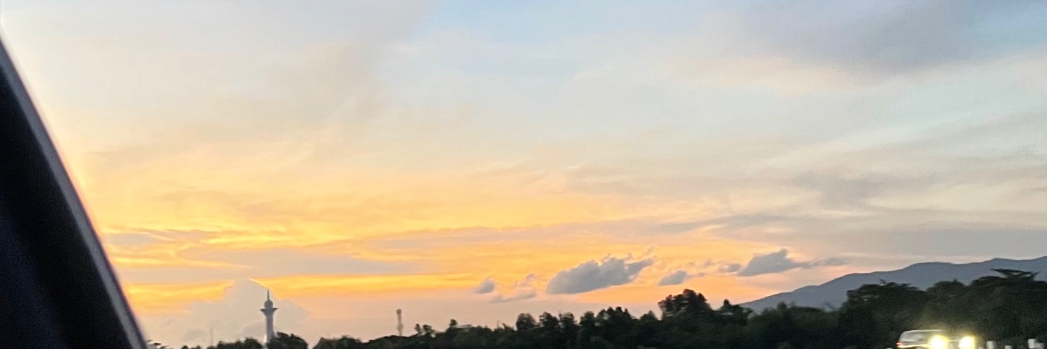 𝒄 banner