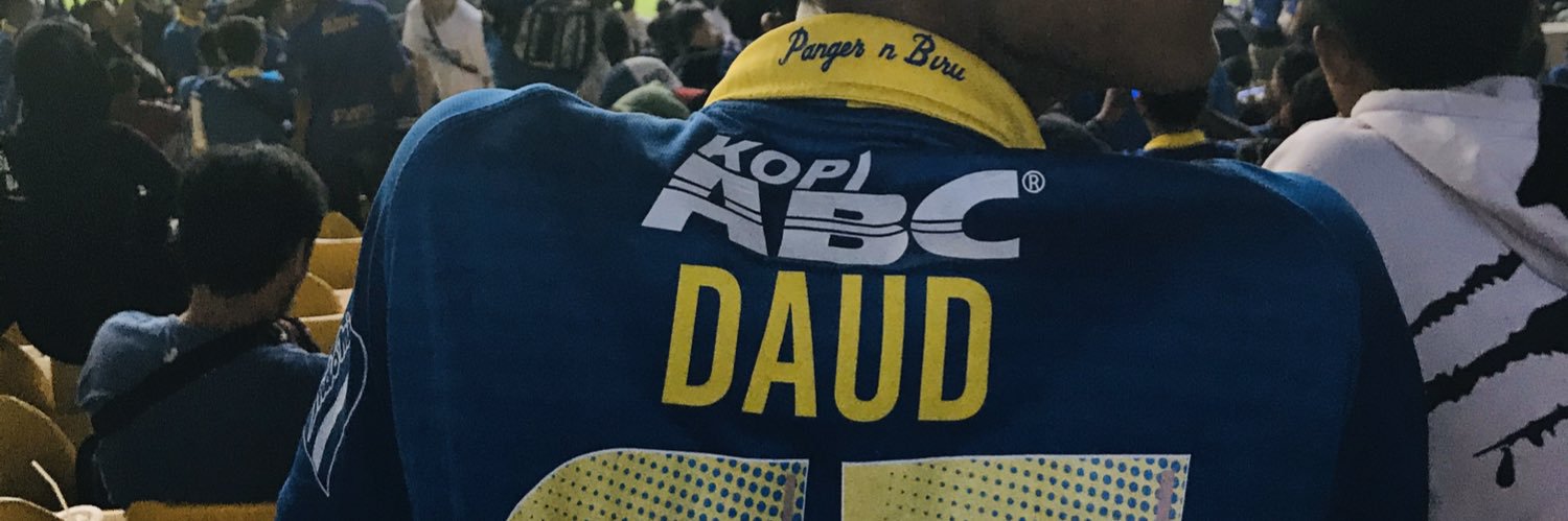 daudhr33's profile banner image