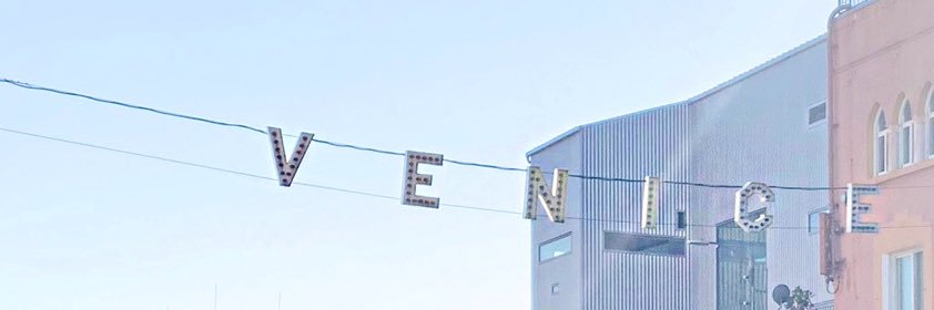 caitlinperneau's profile banner image