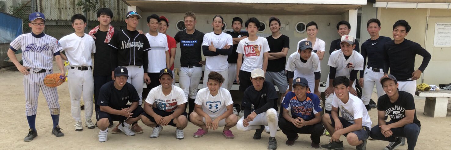 AKJAzk72XEcdOPE's profile banner image