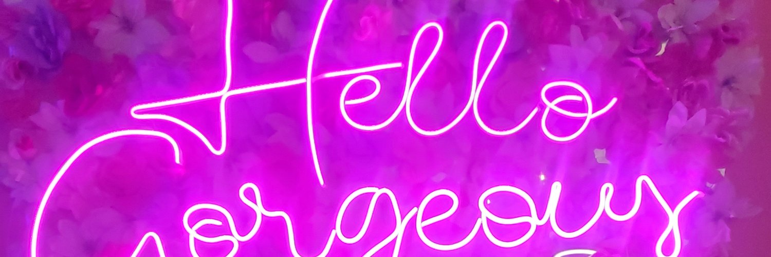 OrangeMoment's profile banner image