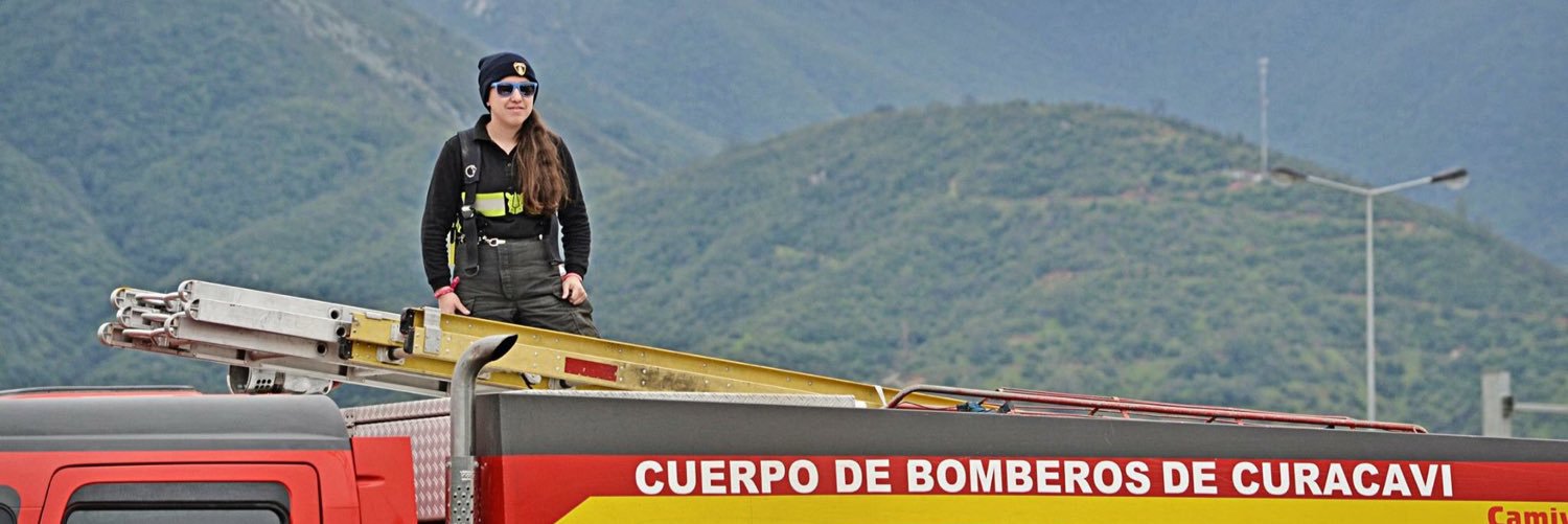 constanza_meza's profile banner image