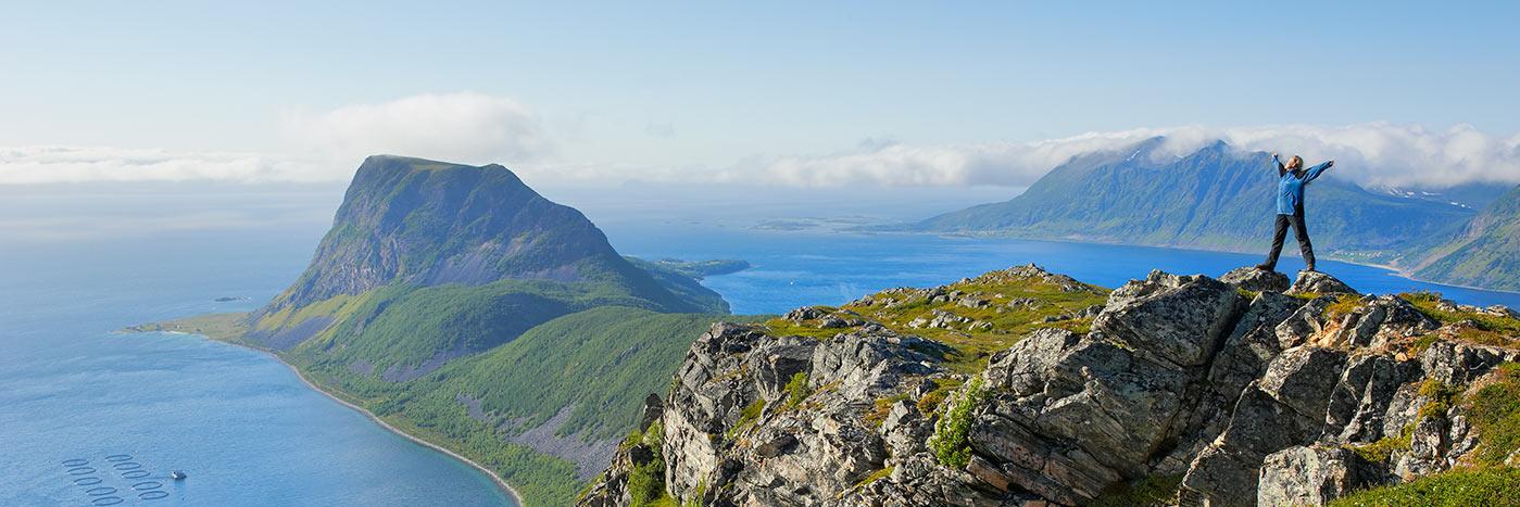 🏞️🐦Outsider π ∞ 📖🖋️🍉✊ banner