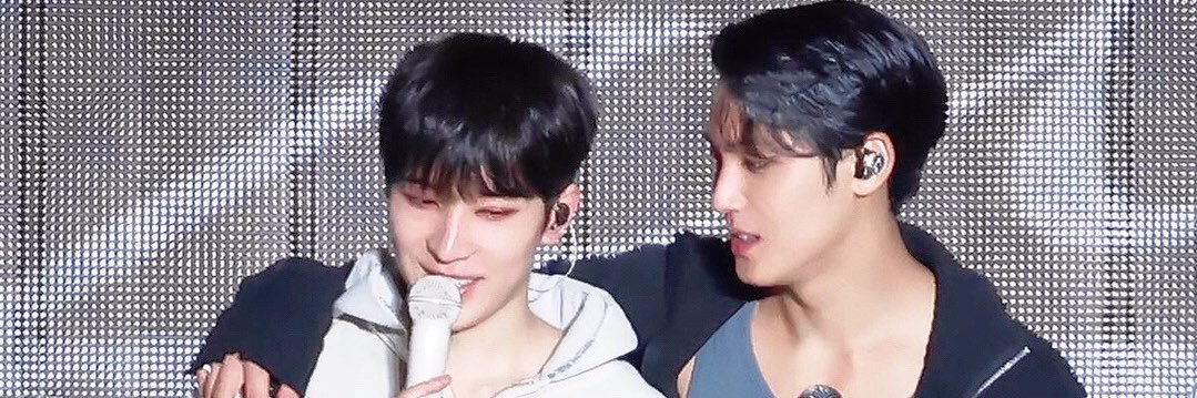 kpoperz__0's profile banner image