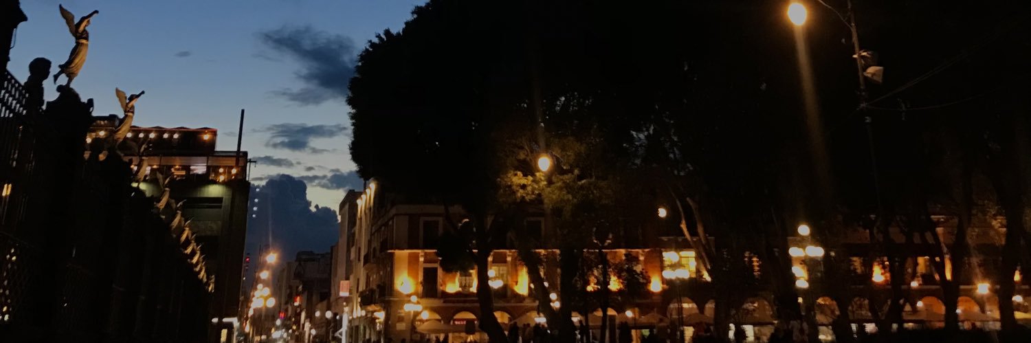 AbrilLimaa's profile banner image