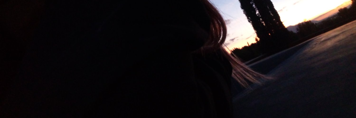 Karla_thz's profile banner image