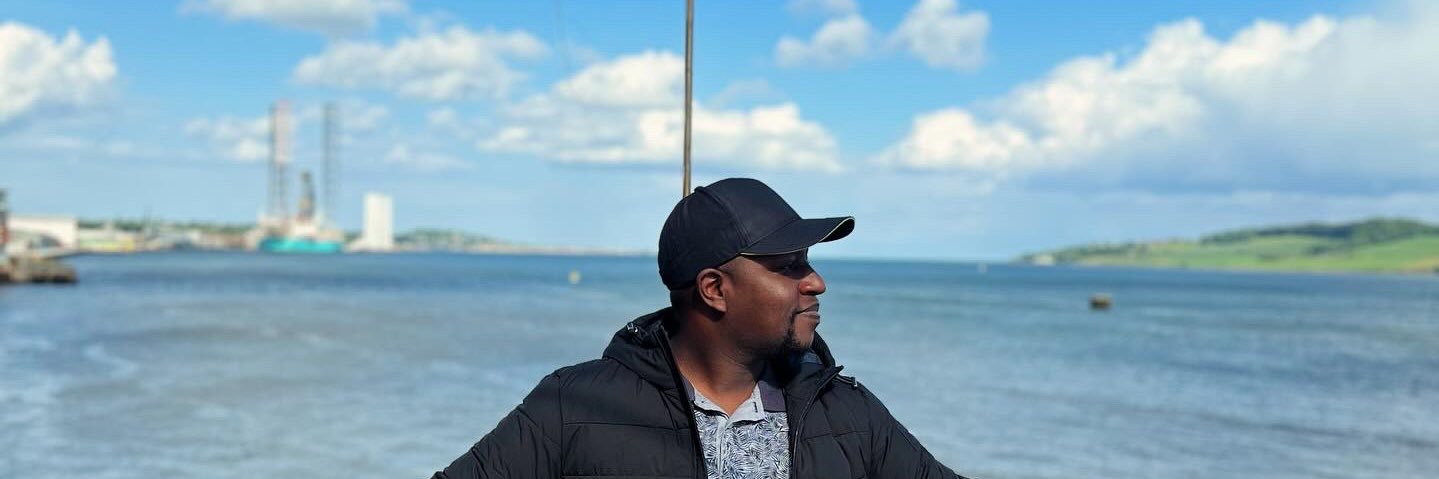 KamugishaDenzel's profile banner image