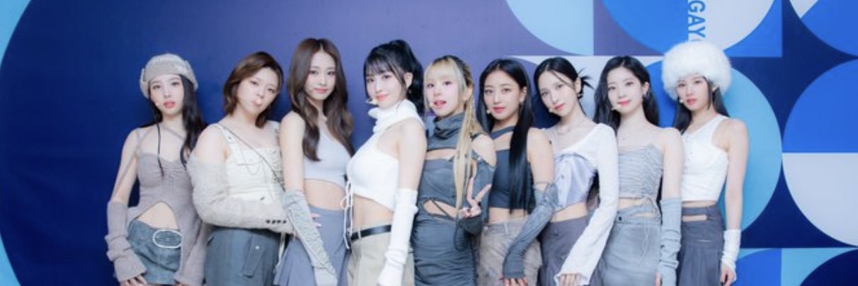 reverse_bae's profile banner image