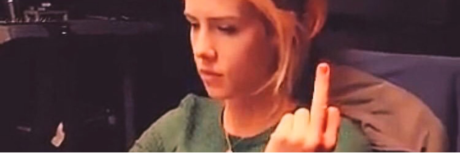 sassejane's profile banner image