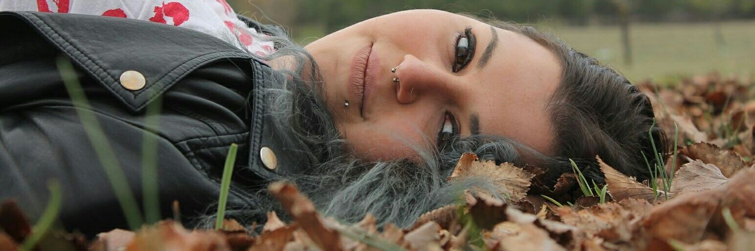 BeeatrizSmile's profile banner image