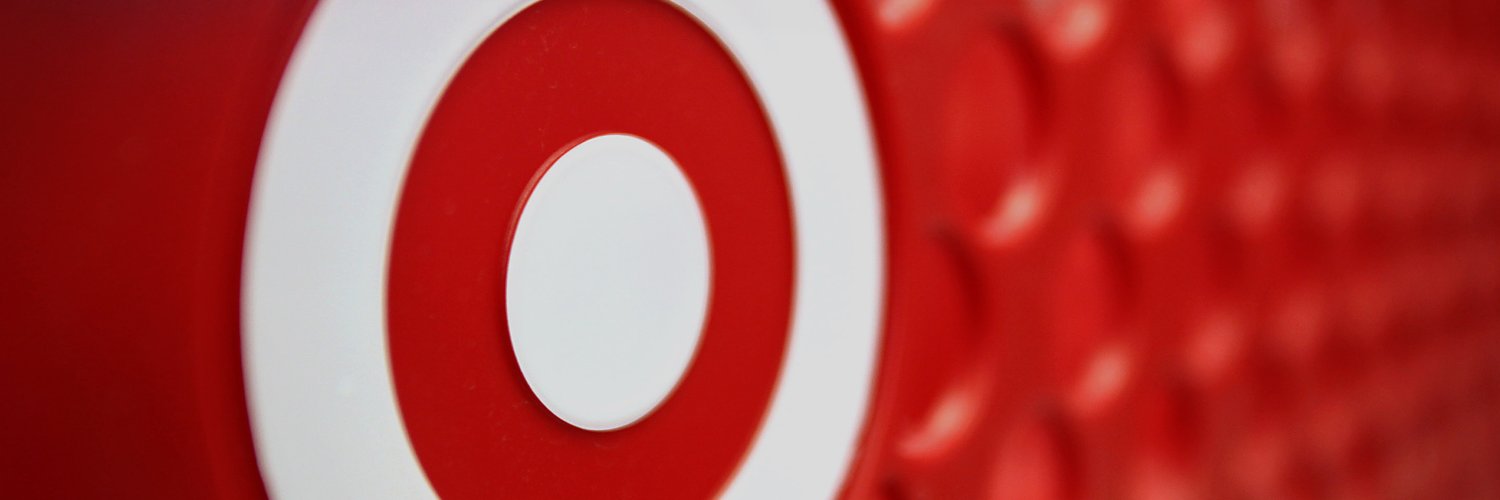 Kelly Csekits banner