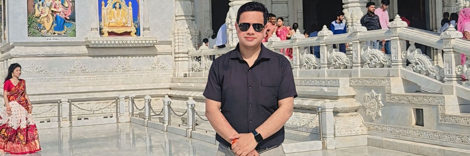 Mohit Kumar Dwivedi 🇮🇳 banner