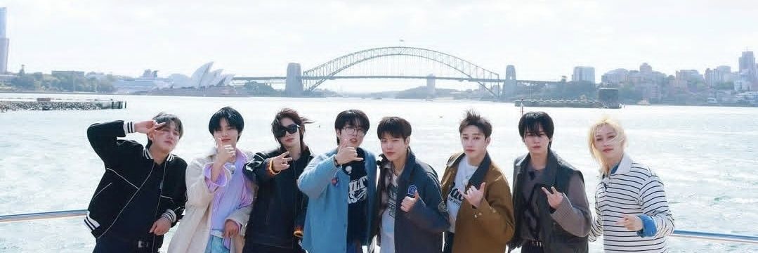 blackcangaroo_'s profile banner image