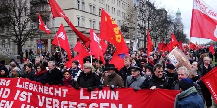 Poble Lliure Internacional 🎗 banner