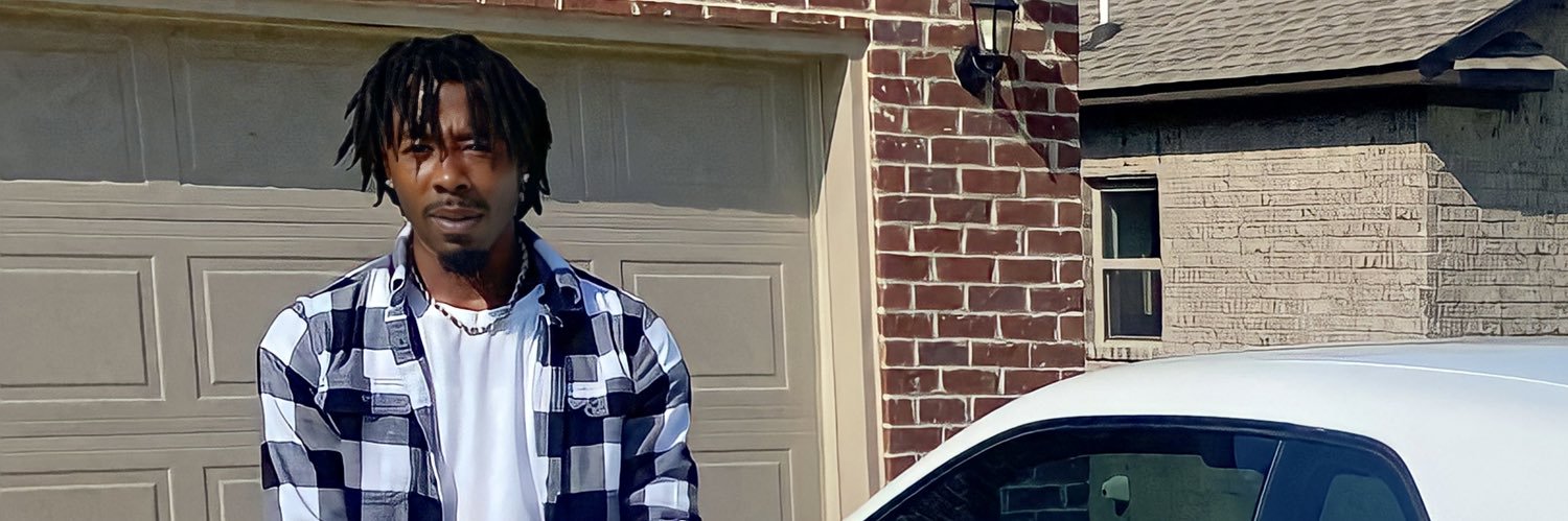 YoungCEOBobby's profile banner image