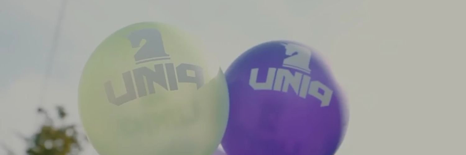 momewe5's profile banner image
