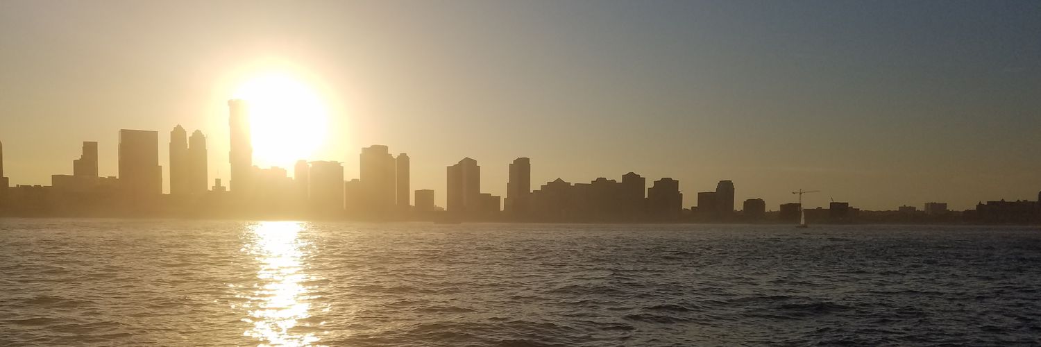 geokiss's profile banner image